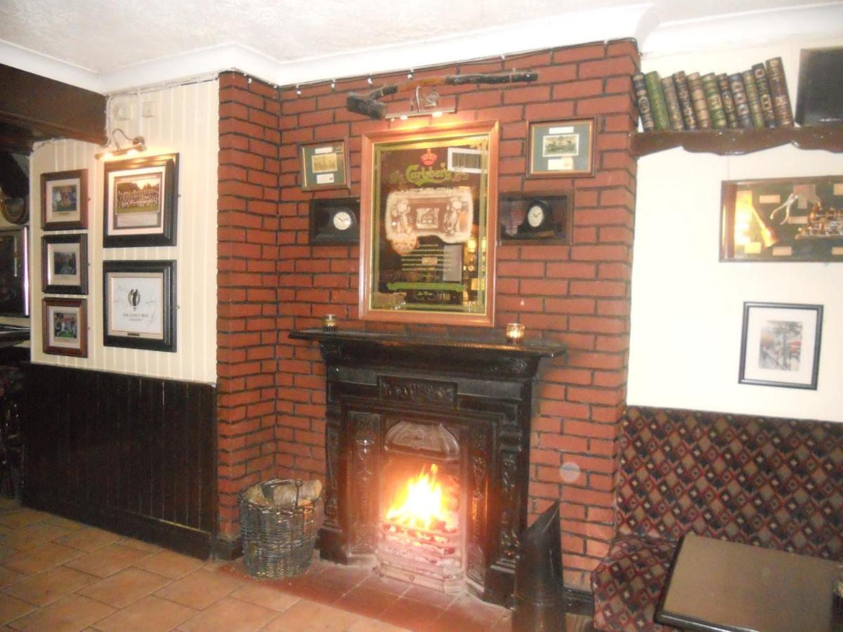 Leitrim Inn Carrick-on-Shannon Экстерьер фото