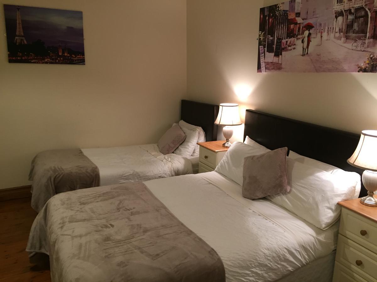 Leitrim Inn Carrick-on-Shannon Экстерьер фото